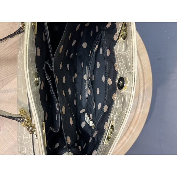 Anne Klein Coast Is Clear Purse Shoulderbag Tote Handbag Tan Cream Gold Chain - Picture 12 of 12